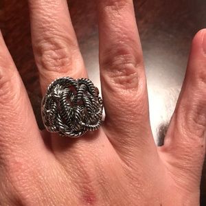 Premier Designs Statement Knot ring